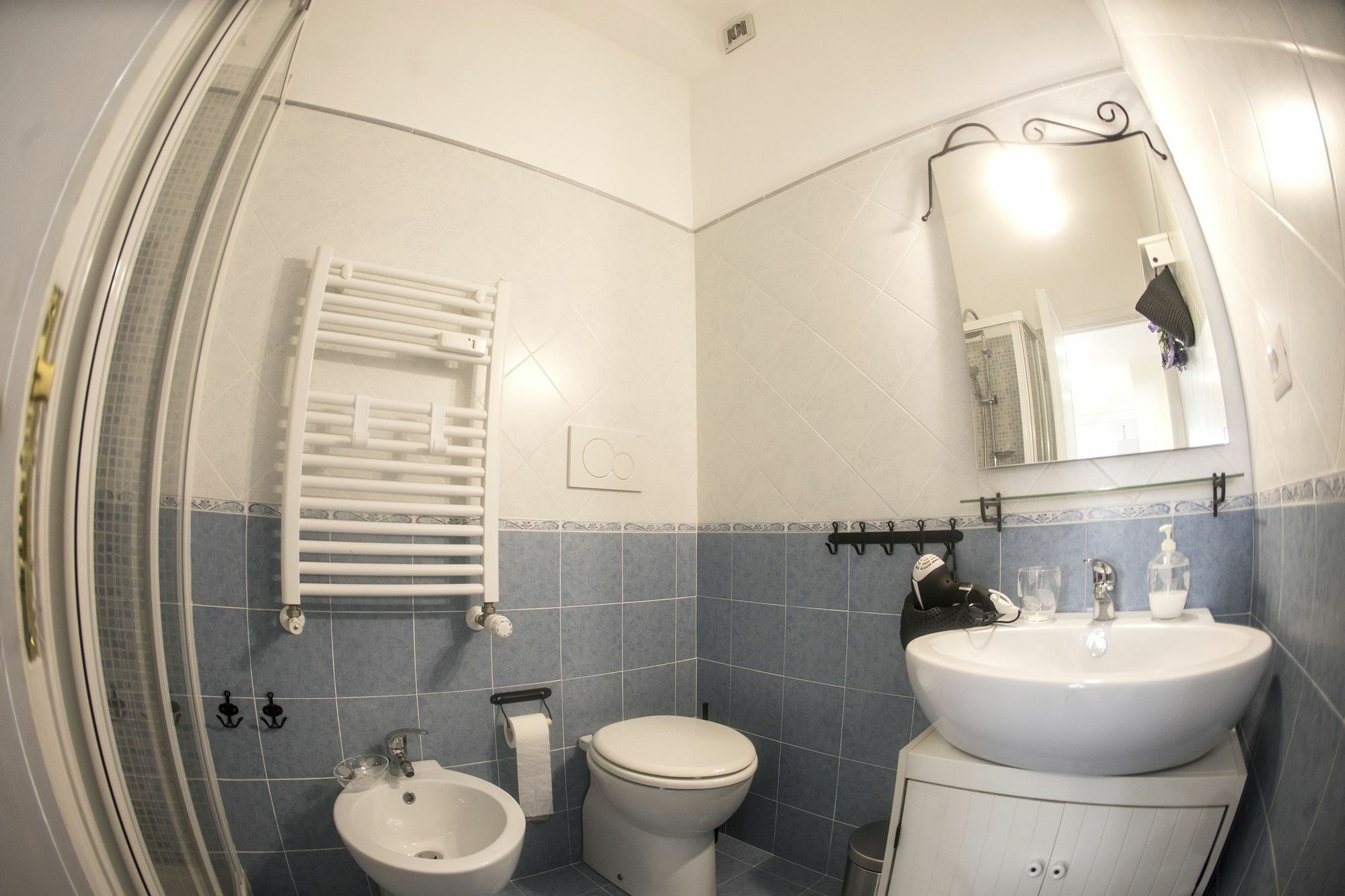 Отель A Casa Di Benny Рим Экстерьер фото